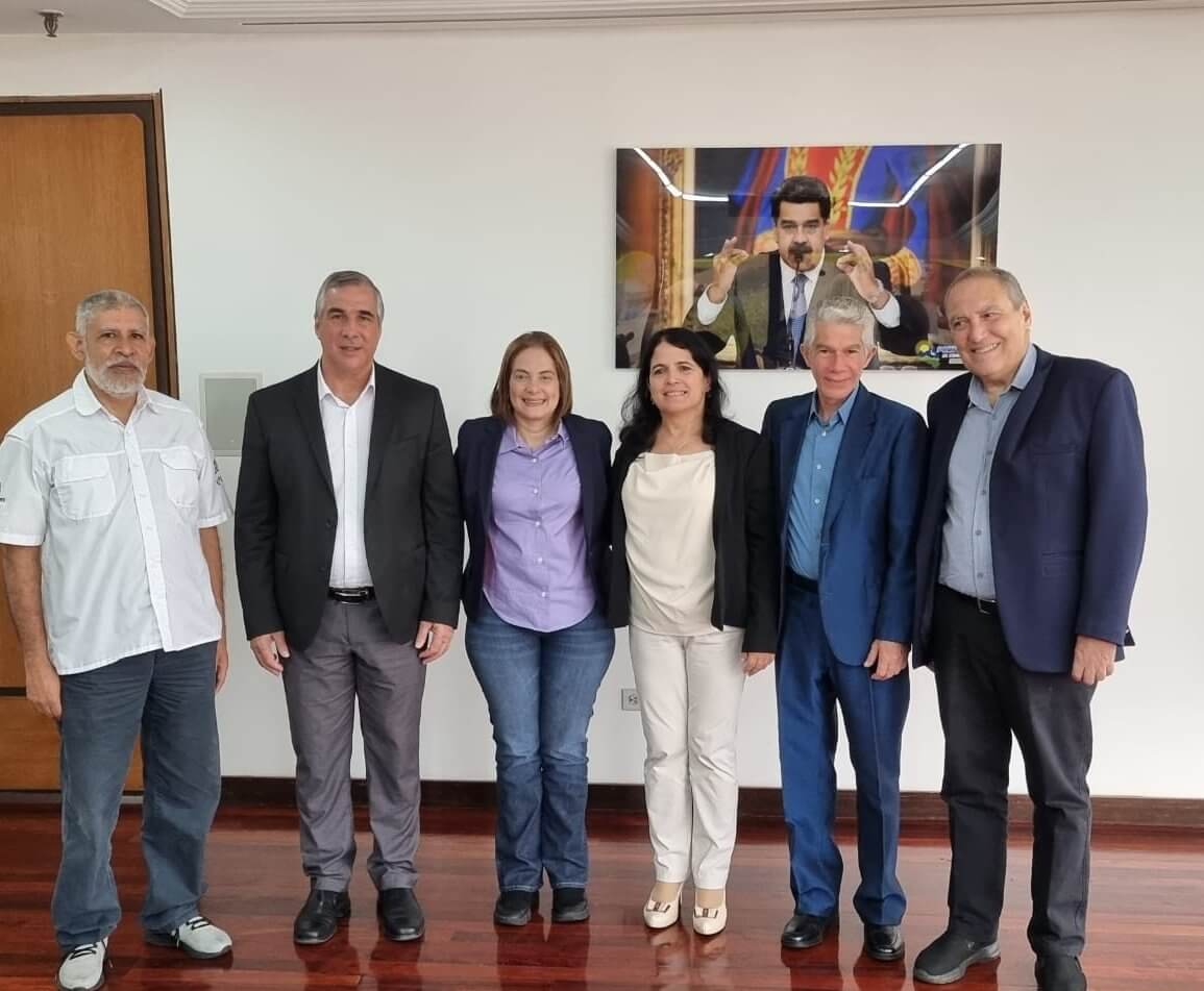 Lee más sobre el artículo Venezuela y Cuba comparten líneas de interés en materia de investigación biotecnólogica y farmacéutica