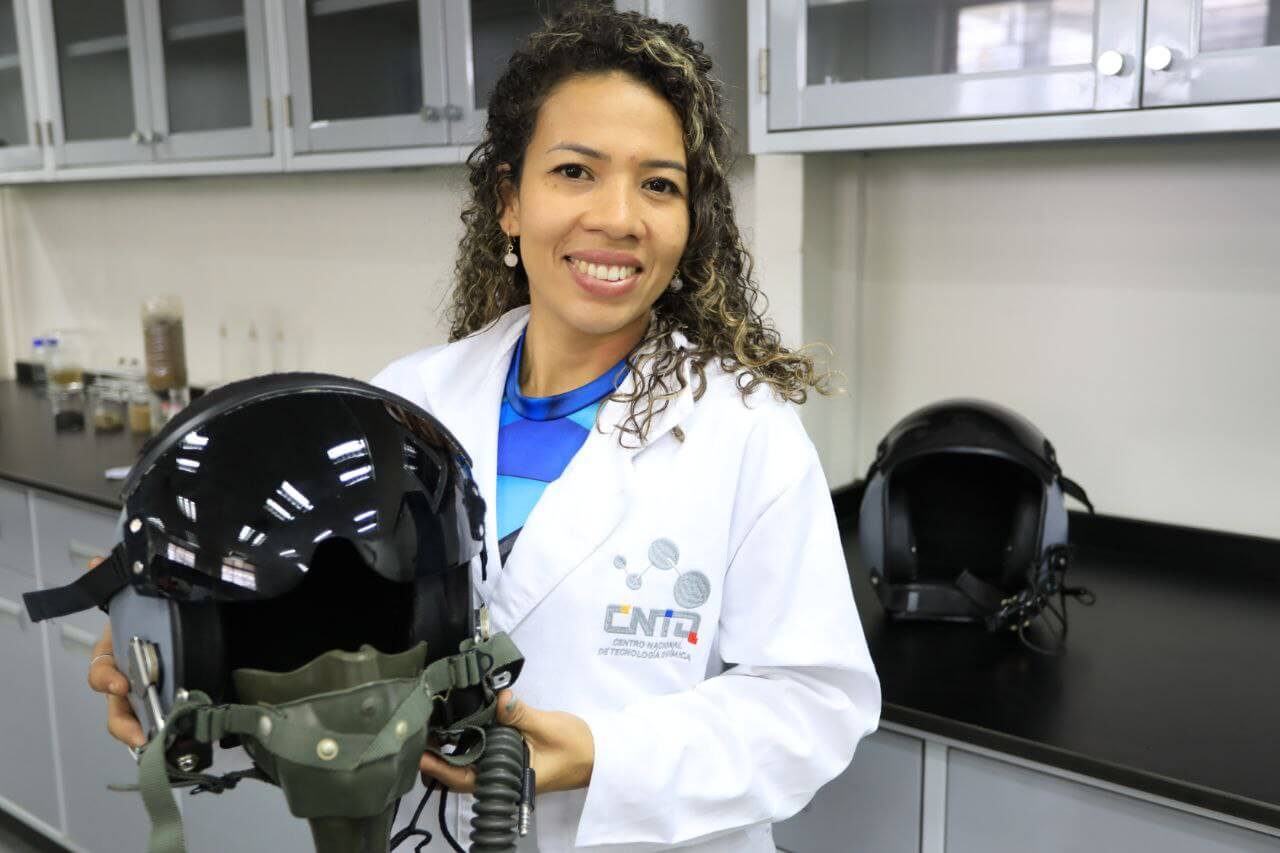 Lee más sobre el artículo Jiraleiska Hernández impulsa la ciencia en Revolución desde el CNTQ