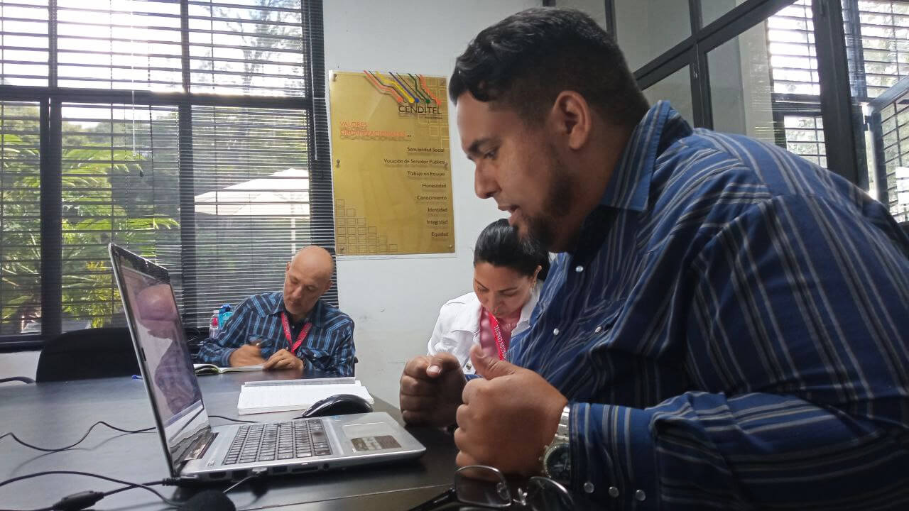Lee más sobre el artículo Cenditel presentó su portafolio informático a estudiantes de Ecuador