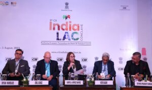 Lee más sobre el artículo Venezuela dispuesta a fortalecer alianza con India para la producción de fibra óptica