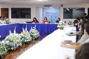 Lee más sobre el artículo Delegación venezolana afina detalles rumbo a Olimpiadas Mundiales de Robótica en Panamá
