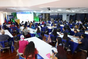 Lee más sobre el artículo Venezuela prepara a profesionales físicos médicos para reforzar el sistema de salud