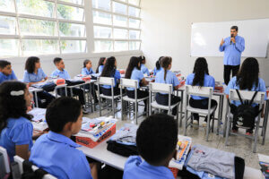 Lee más sobre el artículo Bricomiles recuperan instituciones educativas en los estados Miranda, Zulia, Bolívar y Mérida
