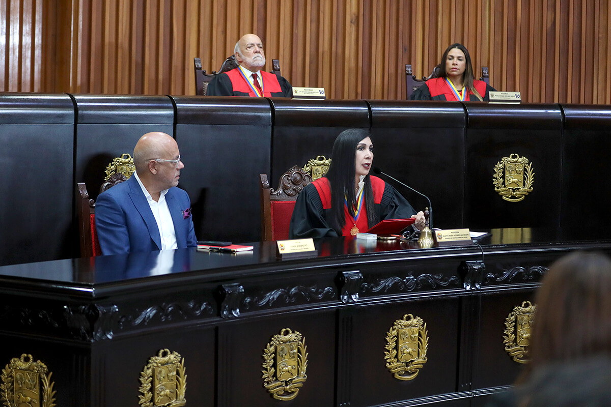 Lee más sobre el artículo TSJ emite acción de amparo en favor del Referendo Consultivo sobre la Guayana Esequiba