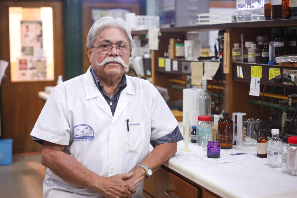 Néstor Añez contribuye al fortalecimiento del Sistema Nacional Público de Salud con la aplicación de tratamientos para pacientes con leishmaniasis