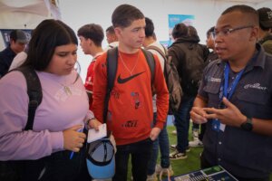 Lee más sobre el artículo Cendit participa en la primera Expo Pasantías del Instituto Politécnico Santiago Mariño