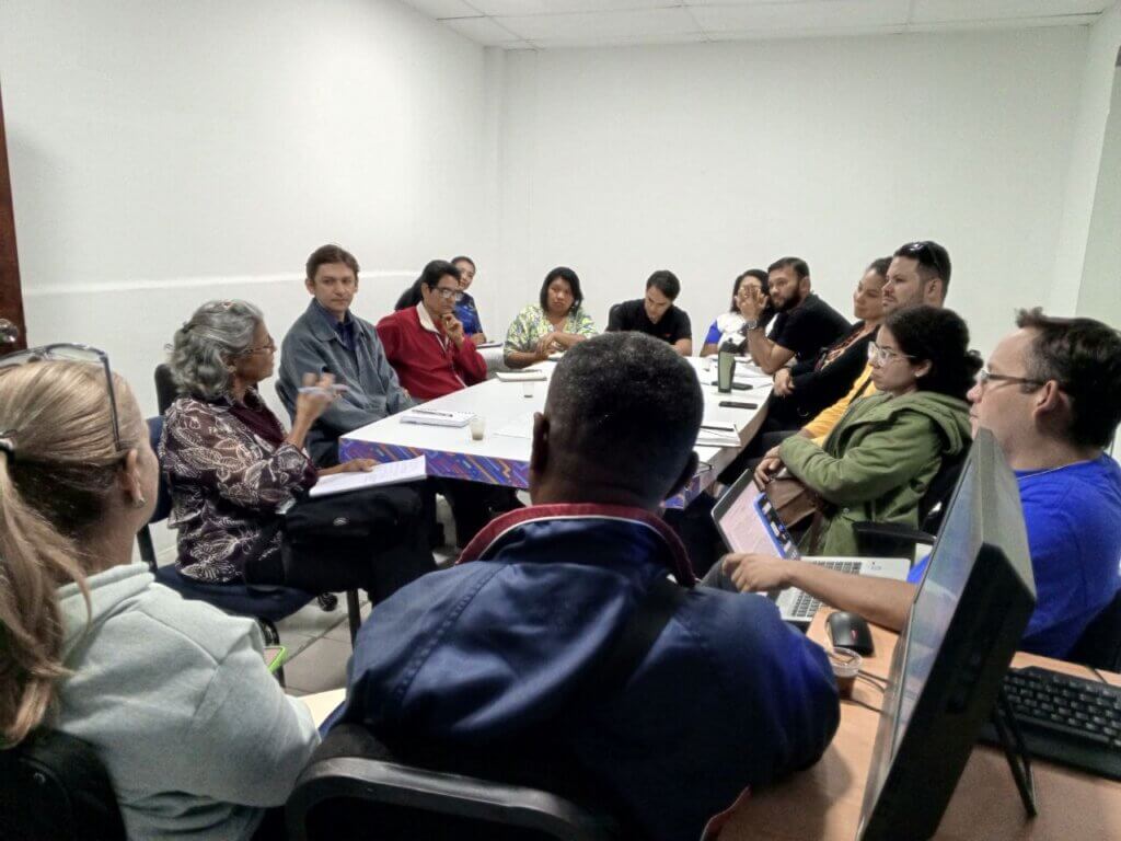 Sector científico y tecnológico se suma al debate nacional sobre las 7 Transformaciones