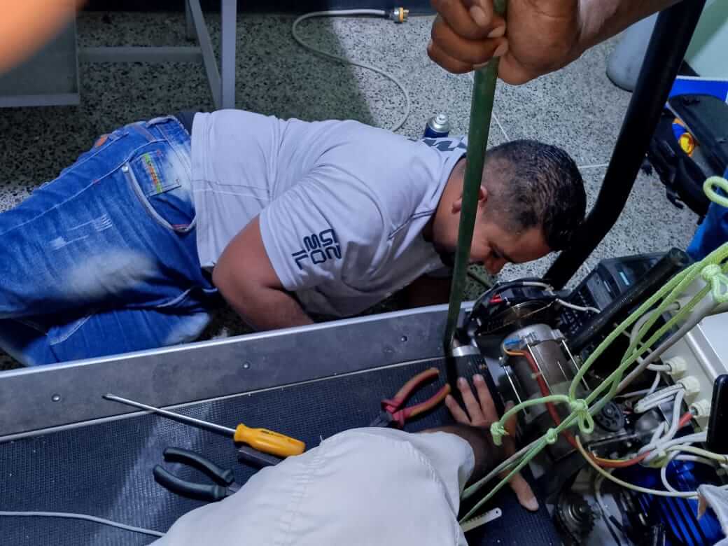 Lee más sobre el artículo Recuperan equipos esenciales en la Clínica de Ciencias Aplicadas al Deporte de Maturín
