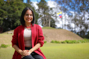 Lee más sobre el artículo Karina Estraño: antropóloga comprometida con la defensa de la diversidad cultural de Venezuela