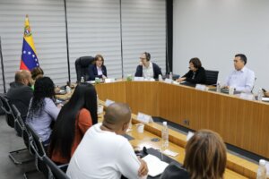 Lee más sobre el artículo Venezuela muestra avances en materia de alimentación desde la ciencia, educación y la salud a relator especial de la ONU