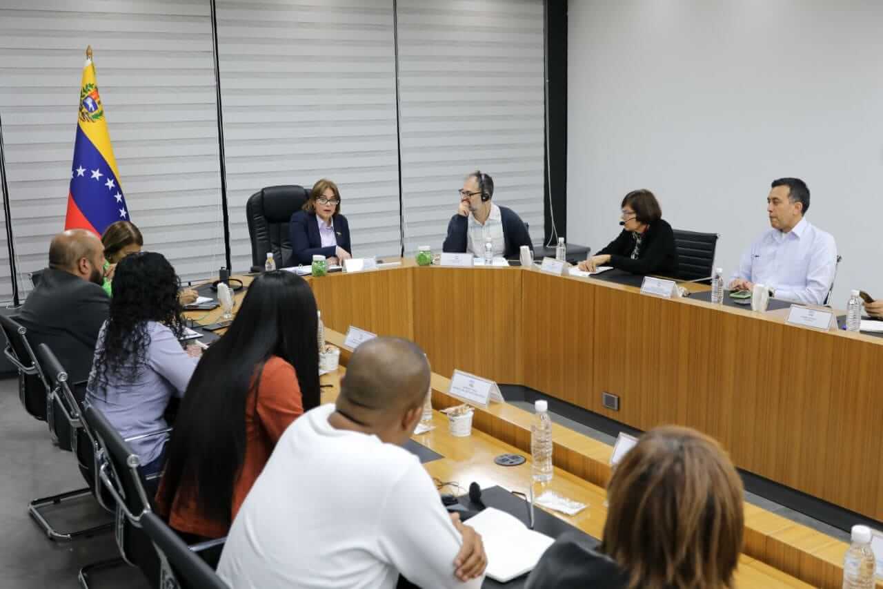 En este momento estás viendo Venezuela muestra avances en materia de alimentación desde la ciencia, educación y la salud a relator especial de la ONU