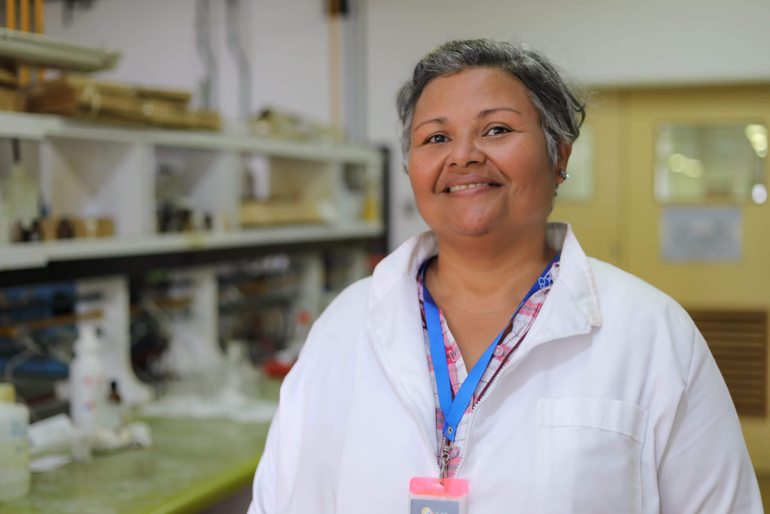Lee más sobre el artículo Hacer química para la vida es la premisa diaria de la investigadora Lisbeth Mendoza