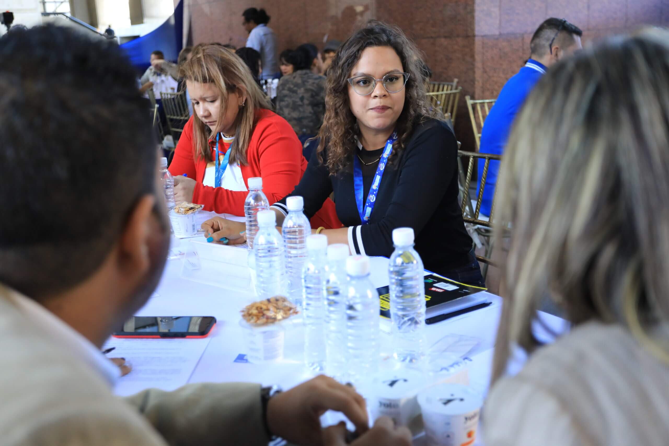 Lee más sobre el artículo Trabajadores del Mincyt aportan ideas desde la ciencia y la tecnología para alcanzar la Independencia Plena de Venezuela