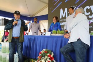Lee más sobre el artículo Gobierno Bolivariano presenta plan para el fortalecimiento científico tecnológico de la cadena agroalimentaria de maíz