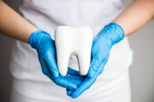 Lee más sobre el artículo Investigadores estudian relación de la periodontitis con las enfermedades sistémicas