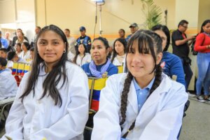 Lee más sobre el artículo Más de 2 mil escuelas técnicas promueven el desarrollo integral de estudiantes en Venezuela