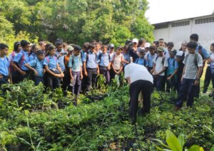Lee más sobre el artículo Estudiantes de Amazonas participan en la Ruta Científica «Fusión de sabores ancestrales»