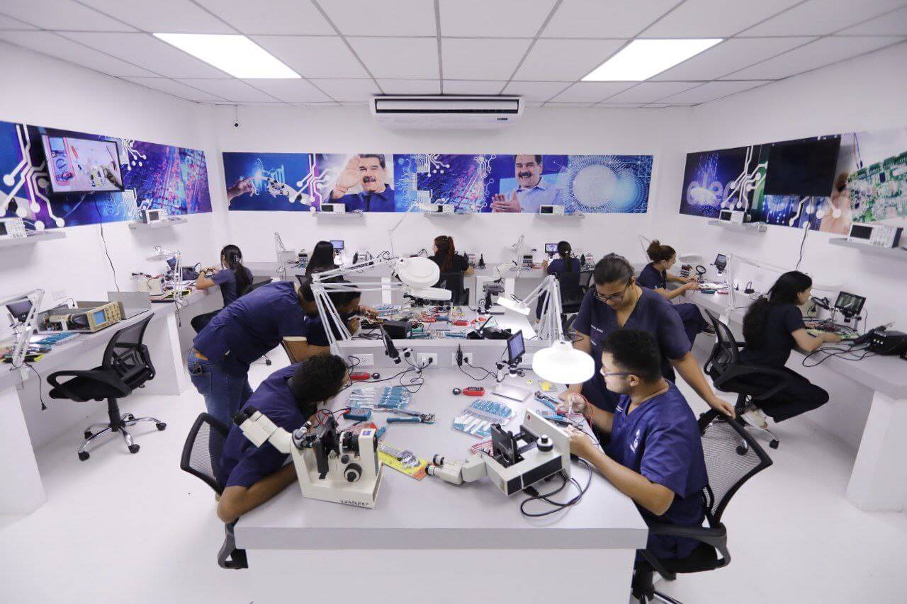 En este momento estás viendo Centro de Ingeniería Biomédica y Electromedicina en Falcón al servicio del pueblo