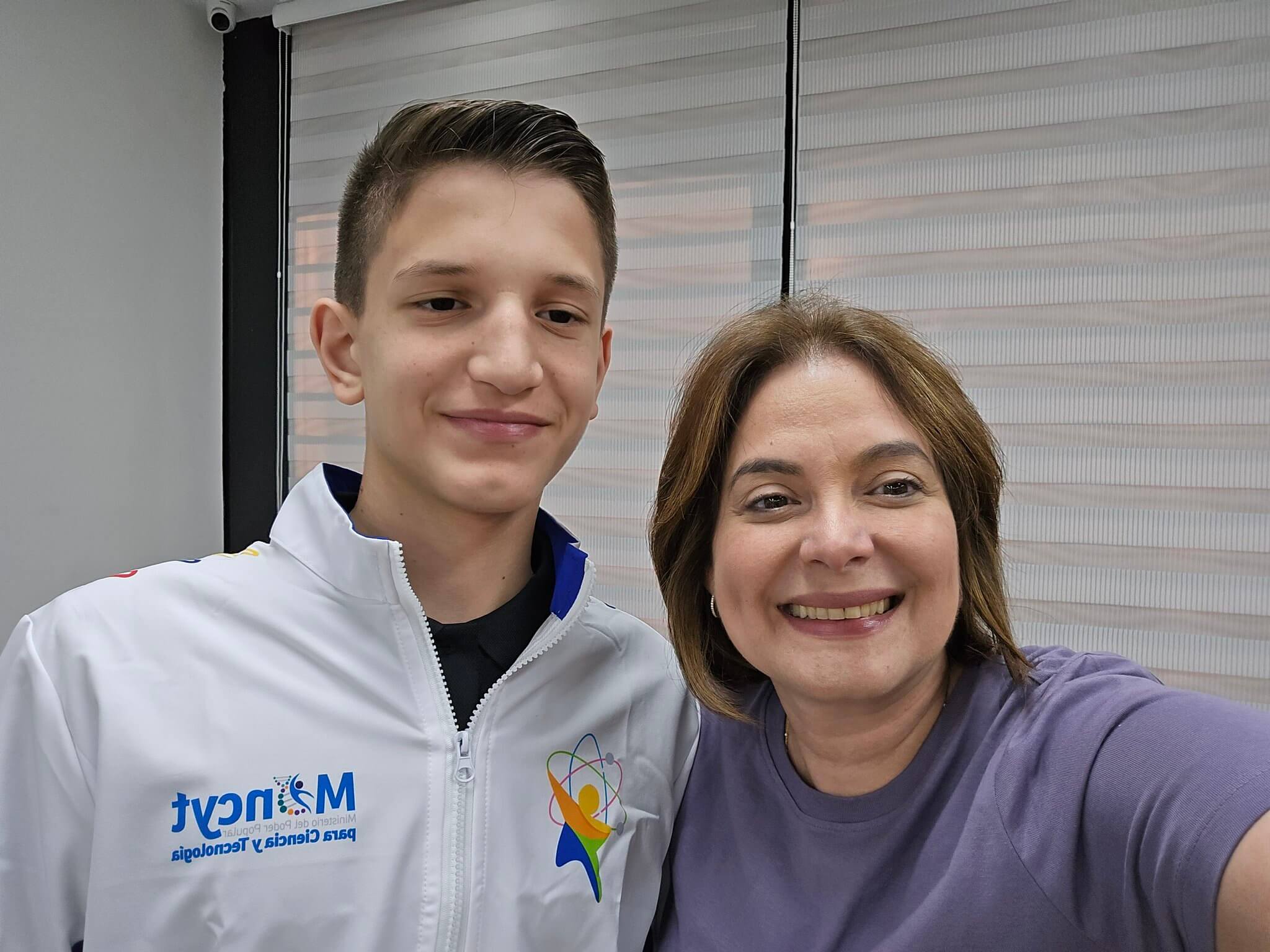 Lee más sobre el artículo Ministra Gabriela Jiménez Ramírez destaca talento de joven venezolano genio de las matemáticas
