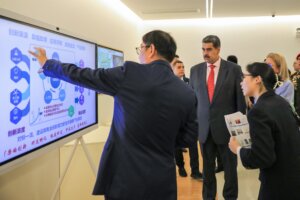 Lee más sobre el artículo Alianza científica y tecnológica entre Venezuela y China avanza hacia el Desarrollo Sostenible