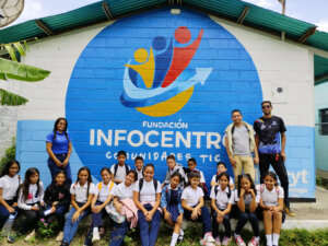 Lee más sobre el artículo Niños y niñas de Yaracuy reciben formación integral en Núcleo de Robótica Educativa