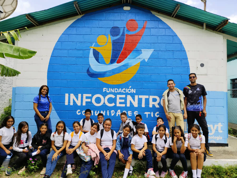 En este momento estás viendo Niños y niñas de Yaracuy reciben formación integral en Núcleo de Robótica Educativa