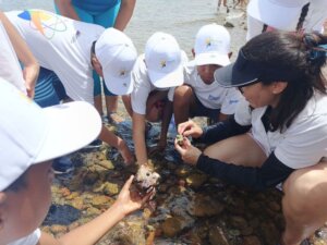 Lee más sobre el artículo Estudiantes culminan exitosamente Ruta Científica Marina en la Estación Hidrobiológica de Turpialito