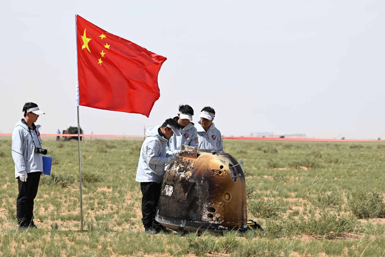 Lee más sobre el artículo China trae a la Tierra las primeras muestras de la cara oculta de la Luna