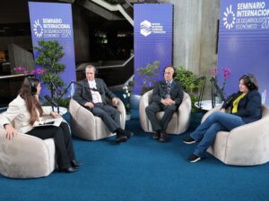 Lee más sobre el artículo Vicepresidenta sectorial Gabriela Jiménez Ramírez: La ciencia abierta es una oportunidad de crecimiento