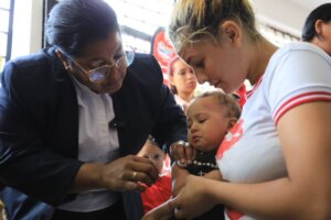 Lee más sobre el artículo Una vacunación a tiempo garantiza la vida de millones de niños y niñas en el mundo