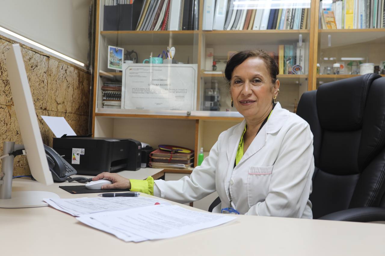 Lee más sobre el artículo Avanza reactivación del servicio de elaboración y dispensación de fórmulas magistrales cosméticas de la UCV