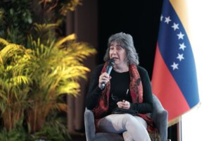 Lee más sobre el artículo Ovilia Suárez: Operaciones psicológicas buscan destruir la moral de Venezuela