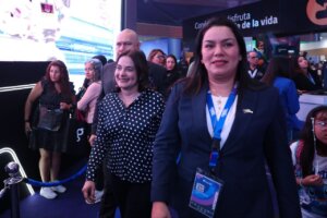 Lee más sobre el artículo Expansión de Internet en Venezuela por fibra óptica alcanza al 99 % de los municipios