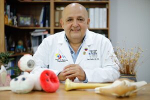 Lee más sobre el artículo IVIC logra avances significativos en la medicina regenerativa con primer reimplante dental