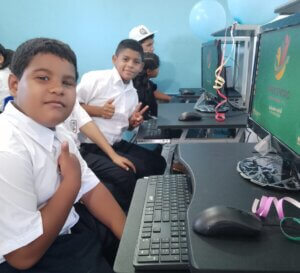 Lee más sobre el artículo Sucre | Inauguran nuevo infocentro en la Base de Misiones Lorenza Malavé