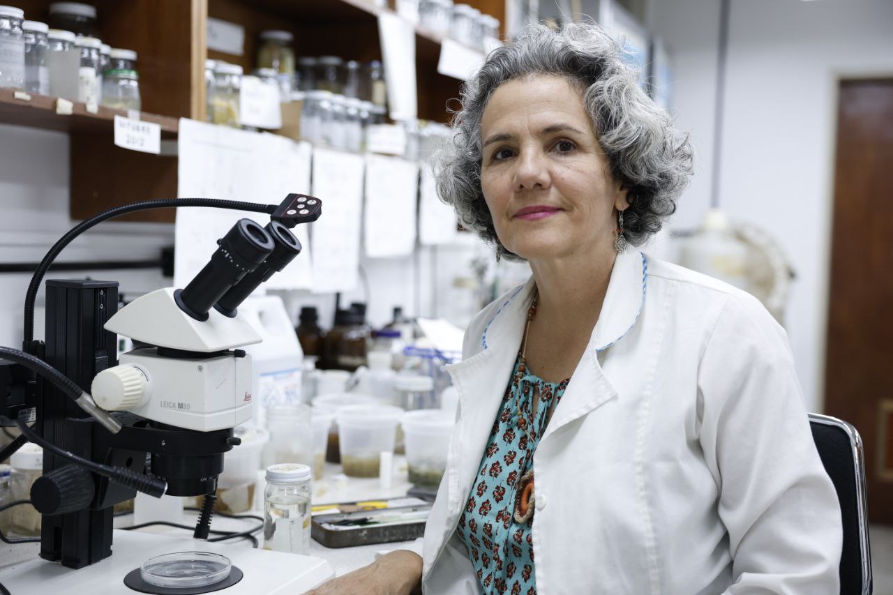 Lee más sobre el artículo Beatriz López invita a la juventud a incursionar en el mundo de las ciencias