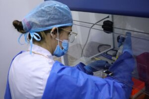 Lee más sobre el artículo Yaracuy | Laboratorio Regional de Salud Pública «Dr. Félix Pífano» brinda servicio de detección temprana de VPH