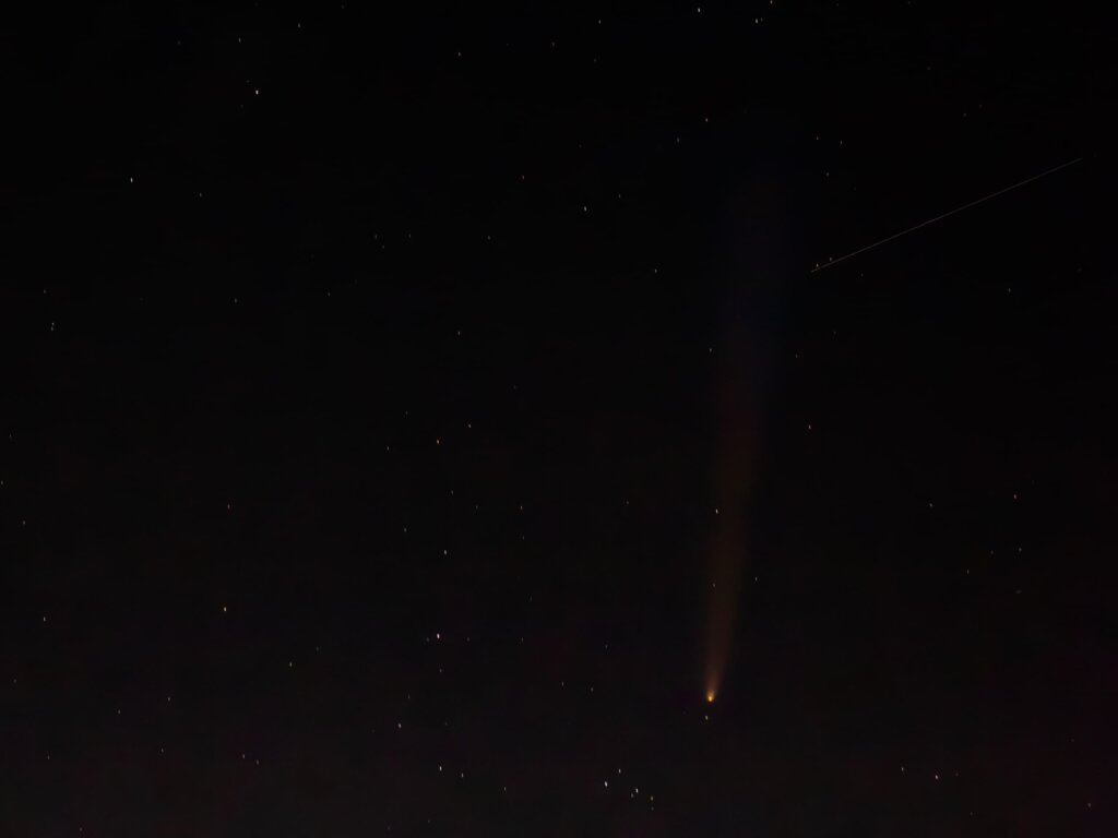 IVIC logra registros fotográficos del cometa C/2023 A3 (Tsuchinshan-Atlas)