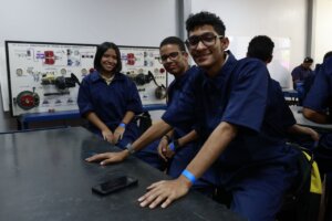 Lee más sobre el artículo Nueva generación de científicos y científicas se formará en las instituciones educativas de Venezuela