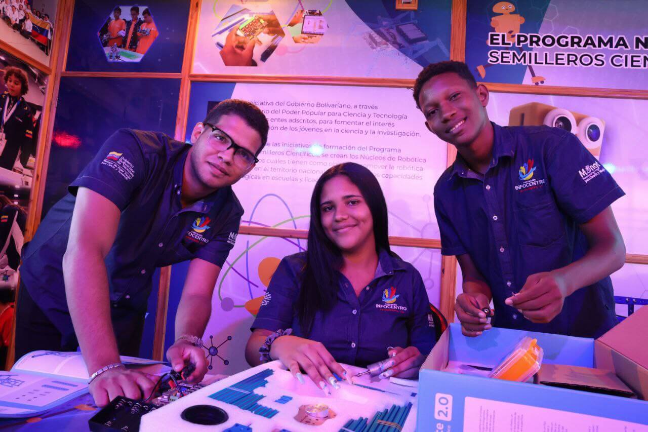 Lee más sobre el artículo Gobierno Bolivariano inaugura quinto Mega Núcleo de robótica educativa del estado Miranda