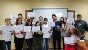 Lee más sobre el artículo Sucre | Culmina curso intensivo de la segunda cohorte del Núcleo de Robótica “Dr. Aquiles Medina”