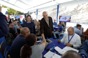 Lee más sobre el artículo Vicepresidente Sectorial Ricardo Menéndez destaca importancia de la ciencia y la tecnología para la descolonización territorial