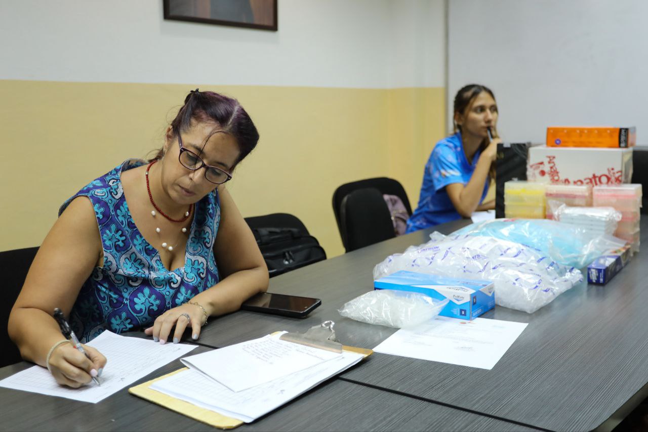 Lee más sobre el artículo Yaracuy | Mincyt entrega kits para la detección temprana de VPH