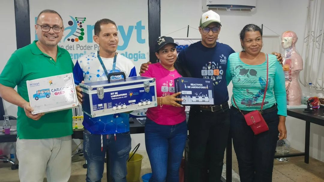 Lee más sobre el artículo Docentes de Delta Amacuro adquieren nuevas herramientas para la enseñanza de las ciencias