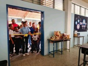 Lee más sobre el artículo Inauguran sala de ciencias en Cuyagua