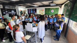 Lee más sobre el artículo Gobierno Bolivariano entrega nuevo laboratorio de ciencias en Amazonas