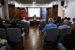 Lee más sobre el artículo Mincyt evalúa agenda de trabajo científico-tecnológica de cara a 2025