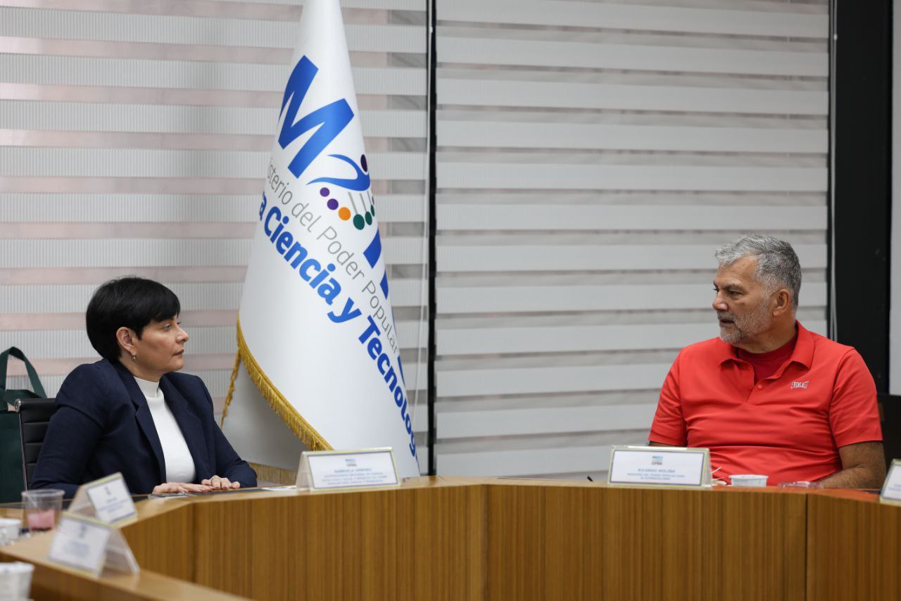 Lee más sobre el artículo Mincyt y Minec avanzan en el plan de acción de la 6T
