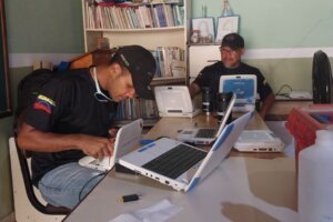 Lee más sobre el artículo Cayapa Heroica recuperó equipos de salud y ofimáticos en instituciones asistenciales y educativas de Nueva Esparta
