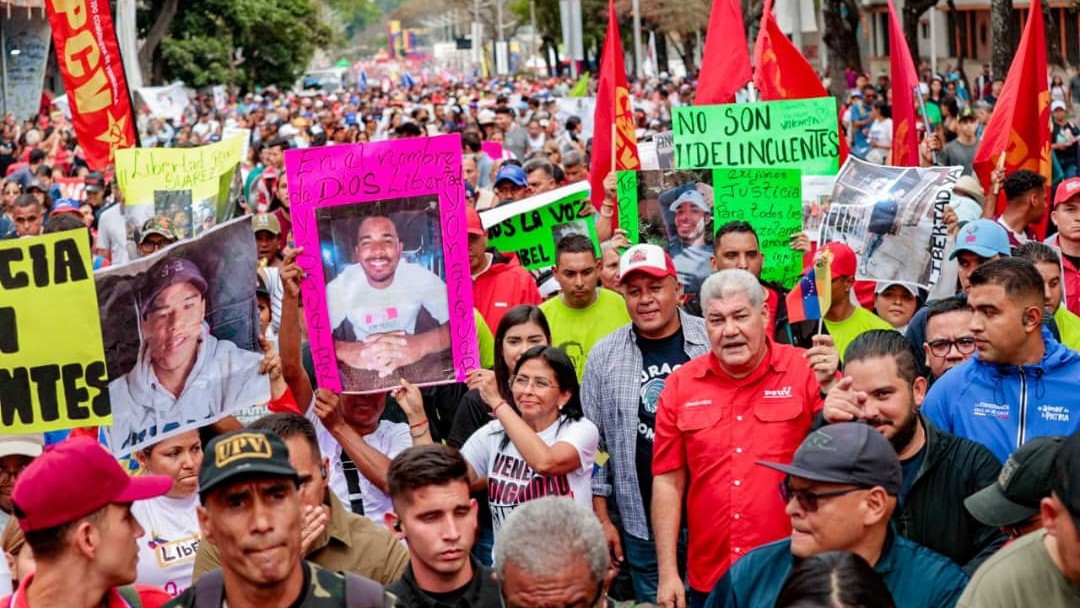 Lee más sobre el artículo Ataque a migrantes es parte de la guerra híbrida contra Venezuela